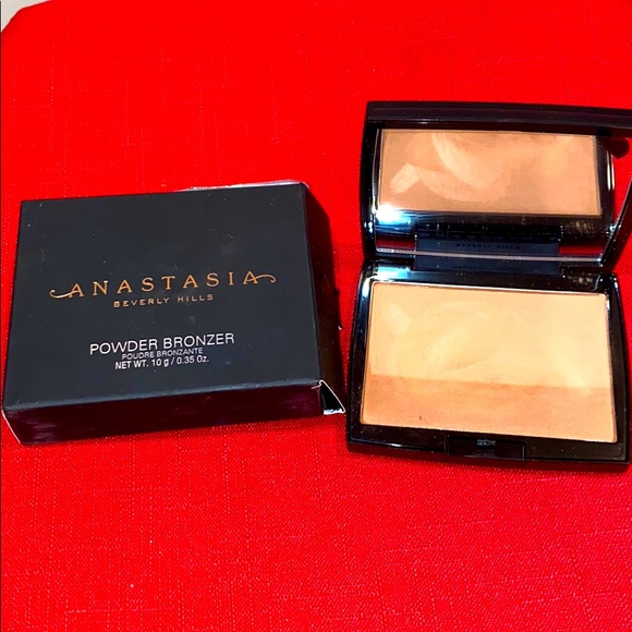 Anastasia Beverly Hills Other - Anastasia Powder Bronzer